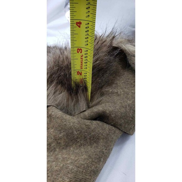 Faux Fur Brown Mulit-Toned Fabric Craft Gnome NEW Large Piece - Picture 6 of 6